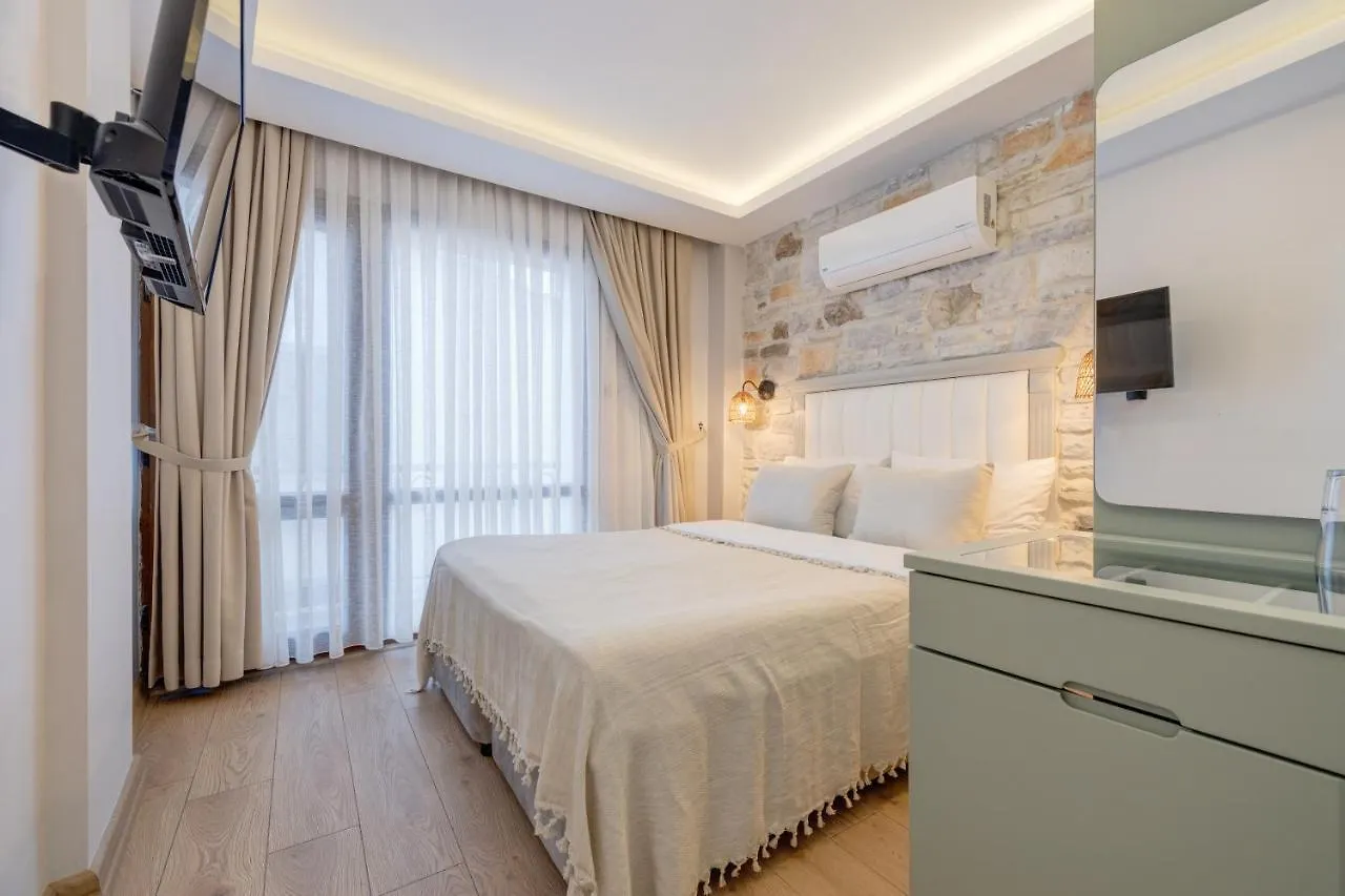 Hanedan Otel Foca Izmir