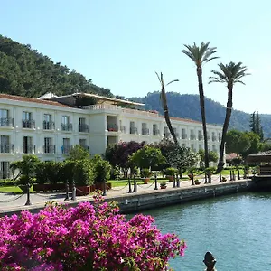 https://ece-saray-marina-resort.turkeyfethiyehotels.com